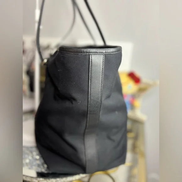 Coach 2006 black nylon and leather weekend/carry-on bag EUC - Picture 4 of 15